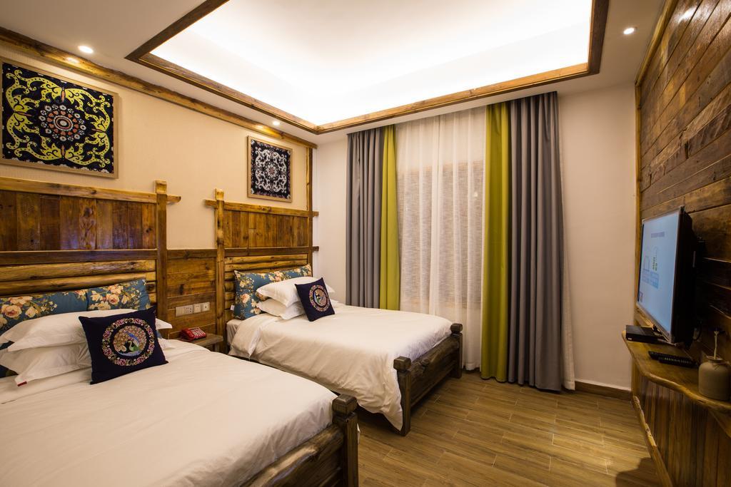 Chong Chong Guesthouse Zhangjiajie Exterior photo